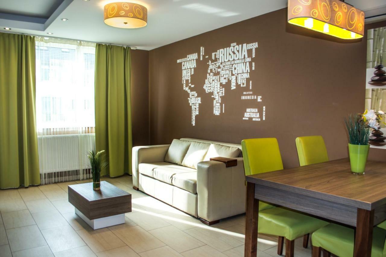 Апартаменты Platina Apartman Шарвар Экстерьер фото
